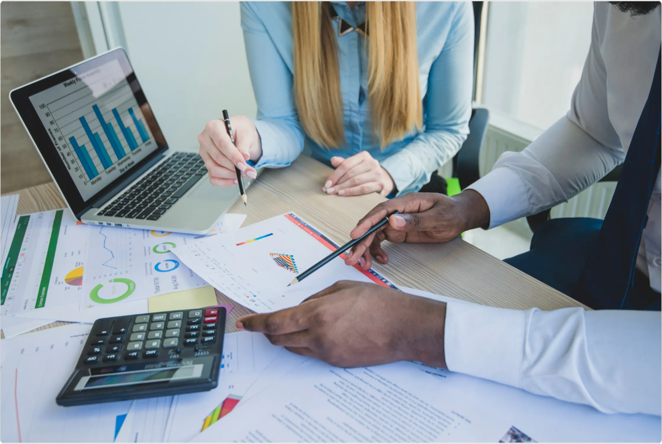 Financial Services team using Peyqo HR software